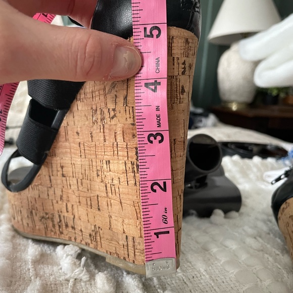 Steve Madden Wedges size 10 - Picture 7 of 7